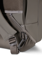 Lost In Berlin Rucksack Pro auf Rollen 16"