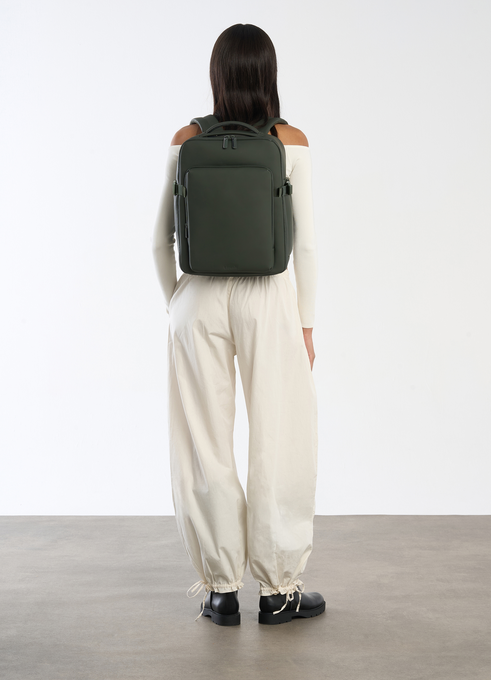 Lost In Berlin Rucksack Pro 16"