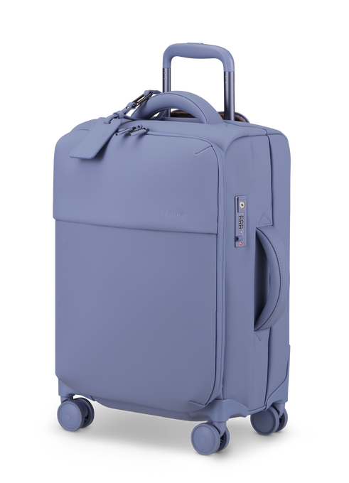 Lipault Lost In Berlin Cabin 2.0 55cm  Urban Lilac