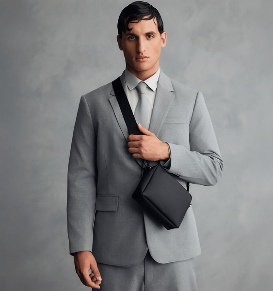 Lost In Berlin Umhängetasche - die Big Box Lost In Berlin Umhängetasche - die Big Box