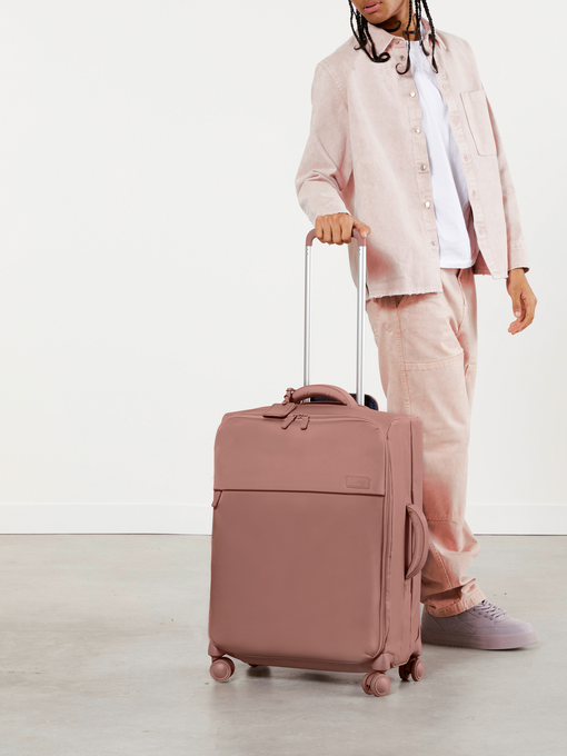 Lipault Plume Medium Trip 63cm  Rosewood Lipault Plume Medium Trip 63cm  Rosewood